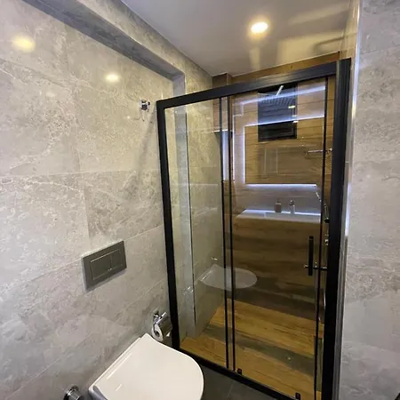 Fam Suites Osmanbey Apartment