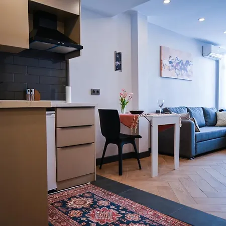 Fam Suites Osmanbey Apartment *